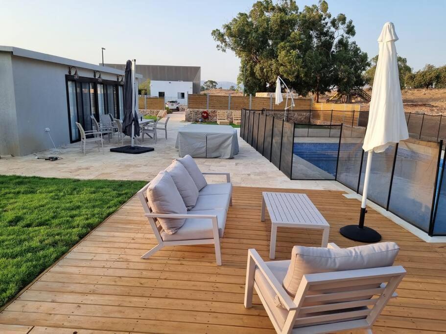 זריחה למרגלות הגלבוע Villa Nurit Buitenkant foto