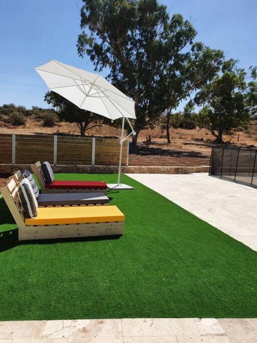 זריחה למרגלות הגלבוע Villa Nurit Buitenkant foto
