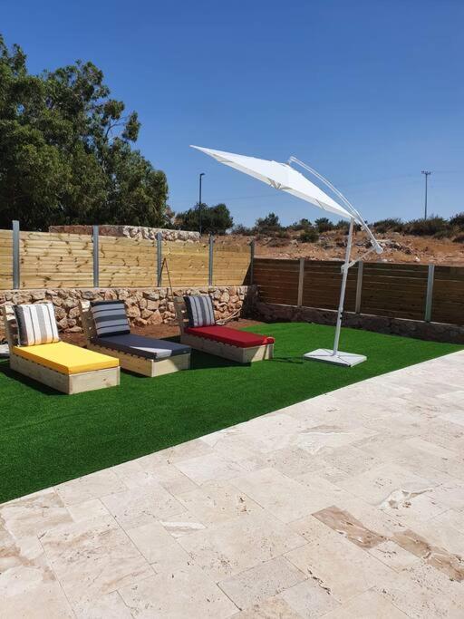 זריחה למרגלות הגלבוע Villa Nurit Buitenkant foto