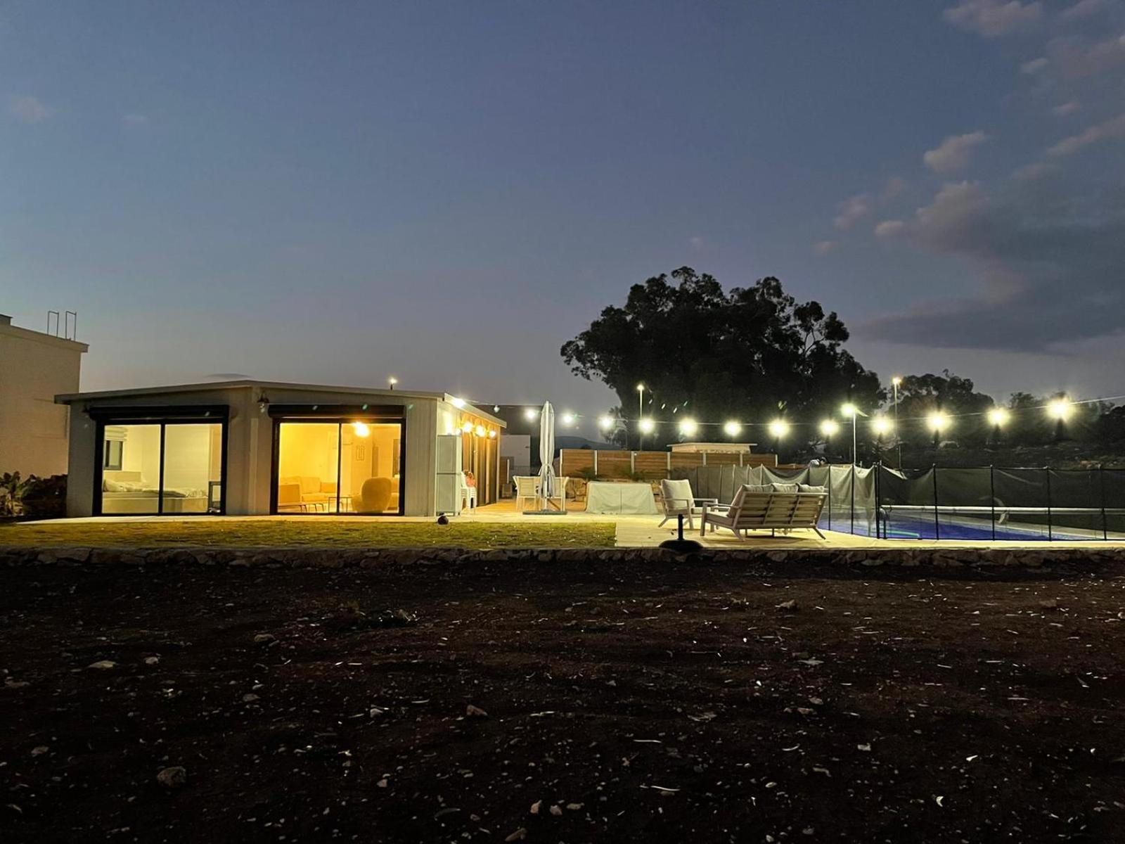 זריחה למרגלות הגלבוע Villa Nurit Buitenkant foto